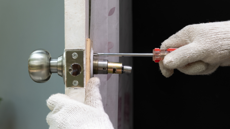 solutions residential locksmith in fairlawn, oh.